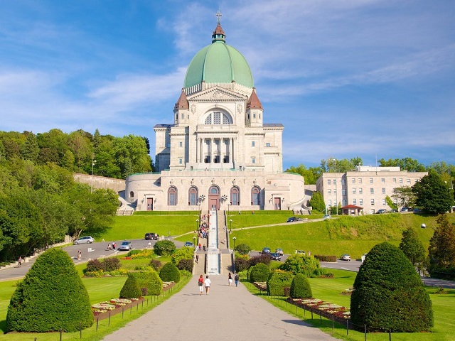 tour canada